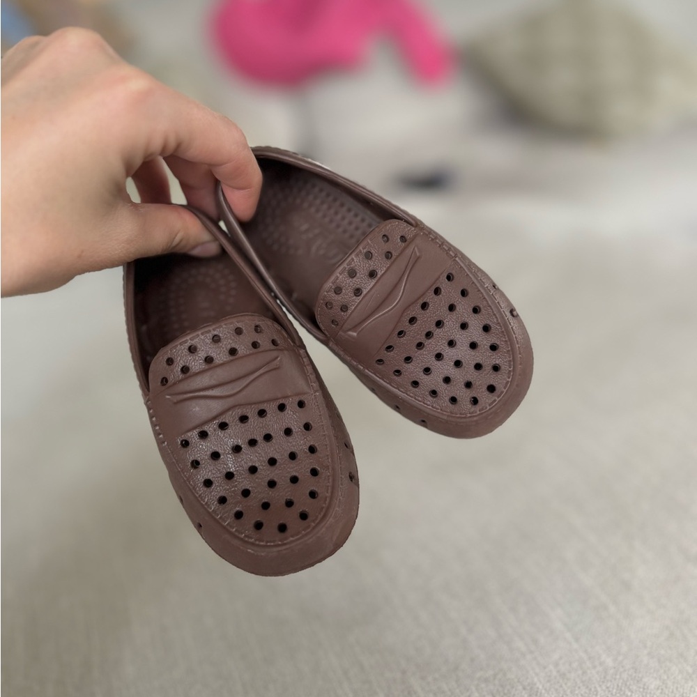 Toddler floafers like new
